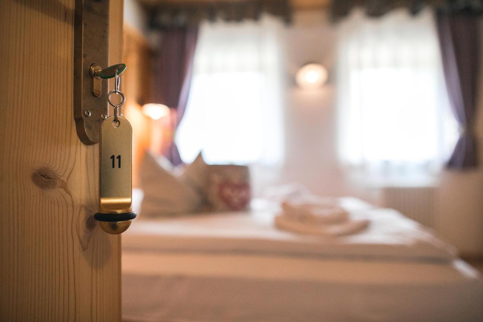 Chalet Alpenrose Bio Wellness Naturhotel Коголо Экстерьер фото
